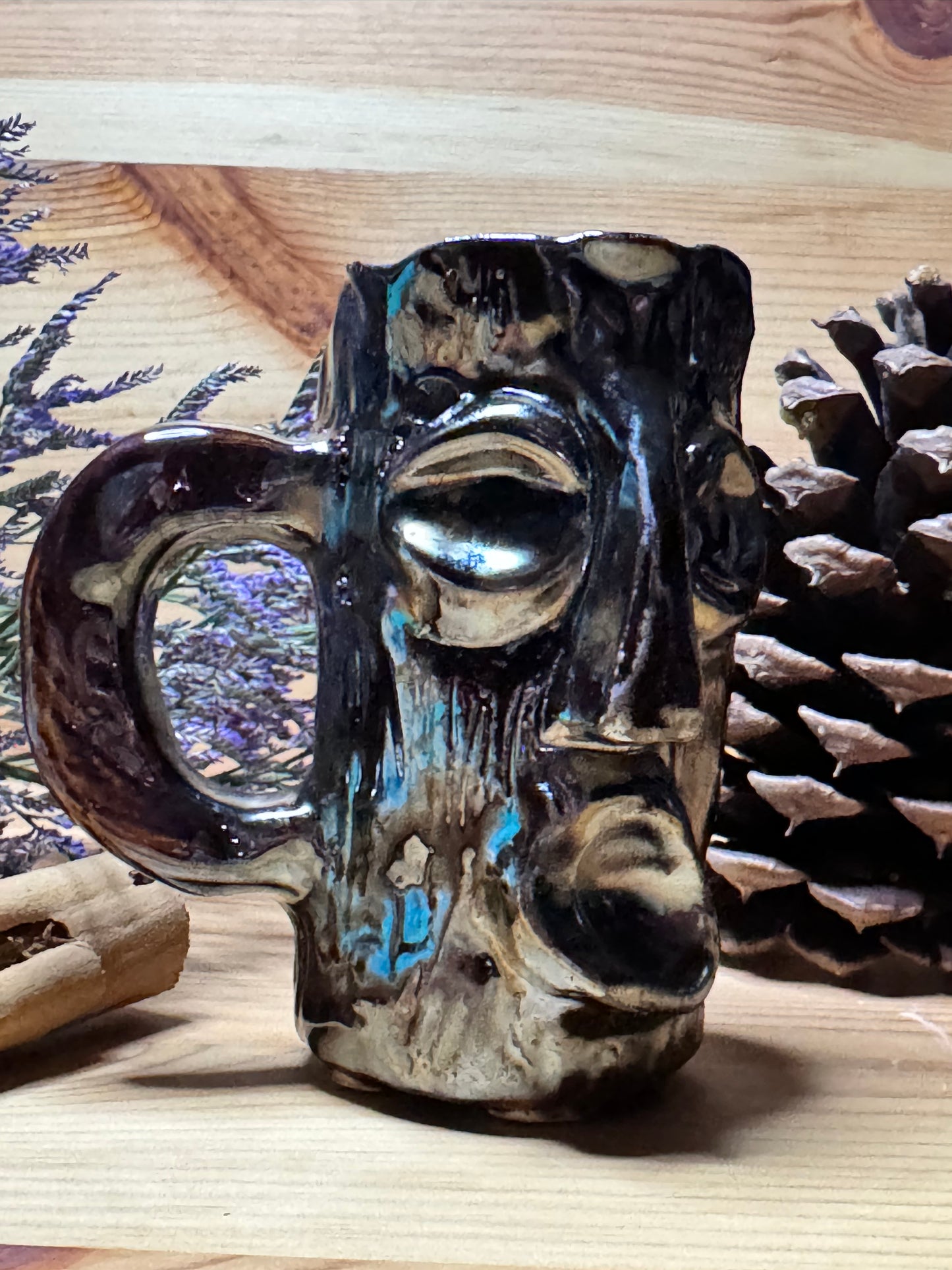 Rostro Ancestral: Vaso Tequilero Artesanal