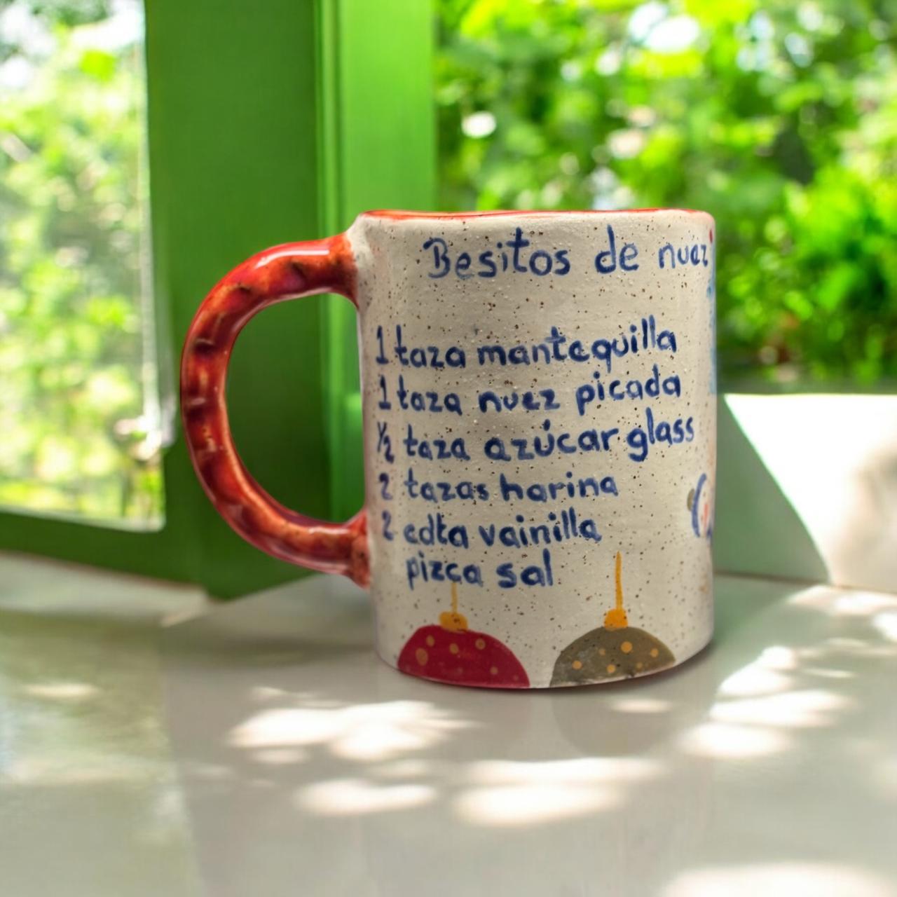 Taza Navideña "Dulces Memorias" con Receta de Galletas Artesanales