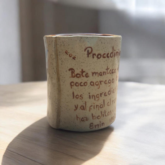 Taza Artesanal Polvorón - Cerámica con Receta Tradicional