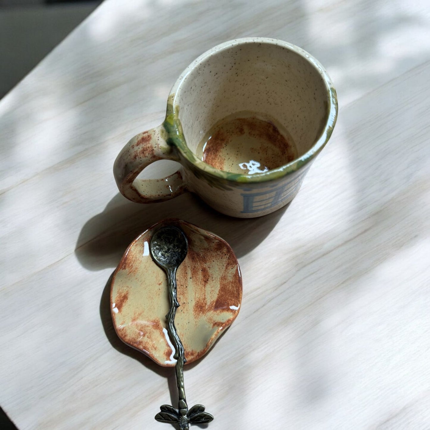 Puerta a los Placeres del Día: Set de Taza y Platito